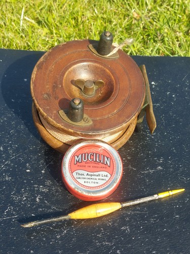 Vintage fishing wooden - 4”,
