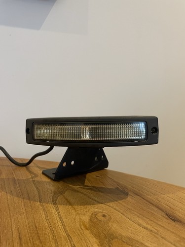 Amber corner strobe beacon - amber,