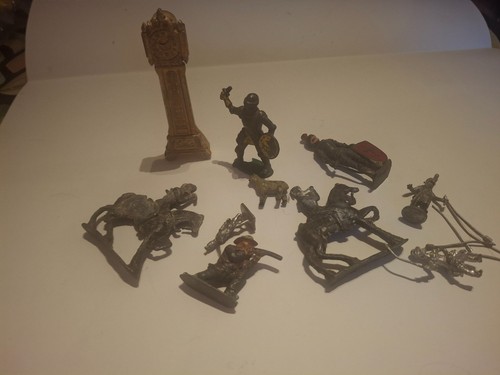 Vintage metal figures - metal, (lead)