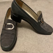 Ladies Rombah Wallace Grey leather & Suede court shoes UK 6.5 Buckle detail