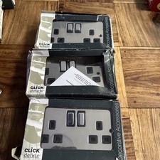 Click Deco 13 Amp Double Ingot Switched Socket in Polished Chrome Black insert