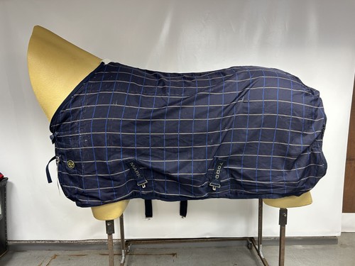 Used mark todd stable - used,