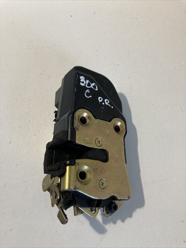 Chrysler 300c door lock - chrysler,
