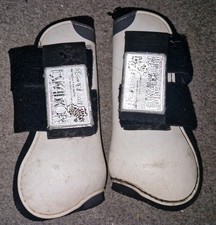 Eskadron Tendon Boots