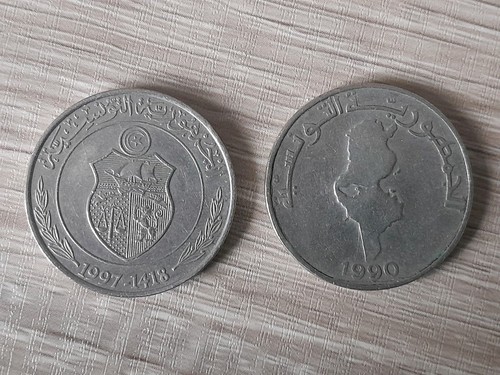 Two dinar tunisian coins - 1,