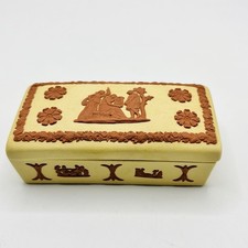 Vintage Collector Wedgwood Jasperware Yellow Primrose Trinket Box Terracotta