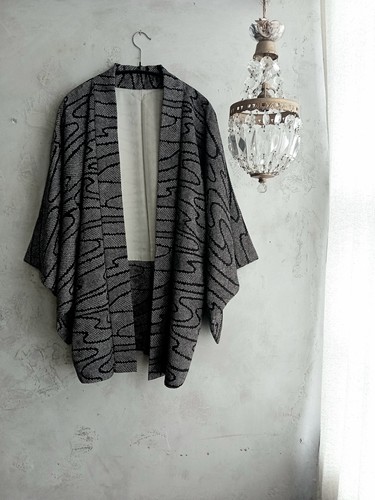 Vintage black white - silk, haori