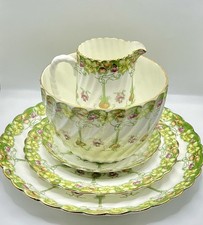 Aynsley China Set of 5 Items / Pattern 13886 / Vintage / Collectable / Good Cond