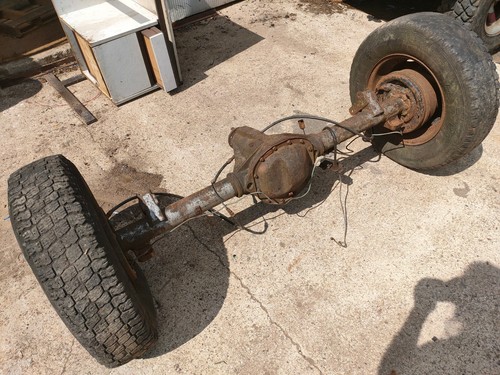 Ford transit stud - stud, complete
