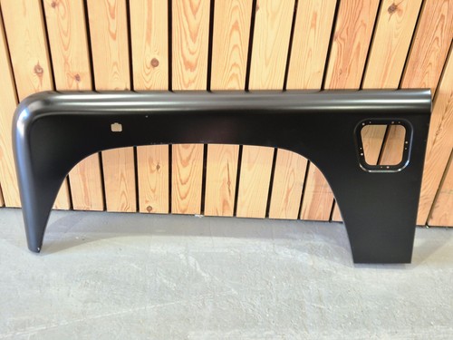 Genuine land rover defender - land,
