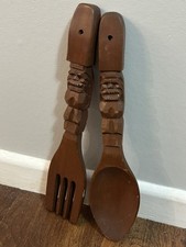 COLLECTABLE HAND CARVED TIKI TOTEM WOODEN FORK & SPOON DECORATIVE WALL HANGING