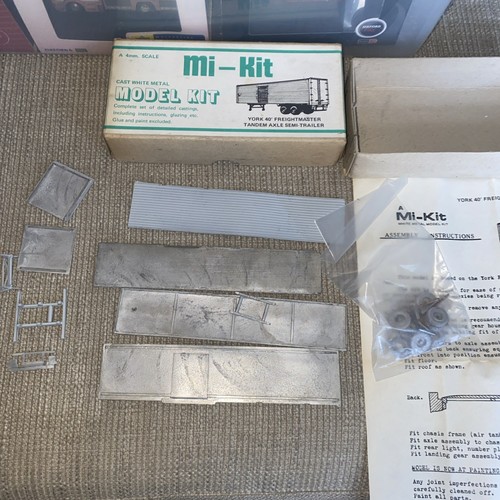 Kit cast white metal - white, model