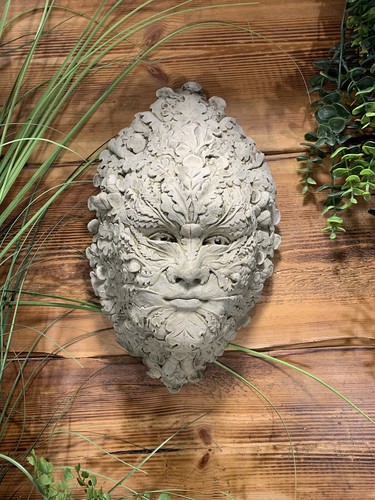Stone garden green - man, lady