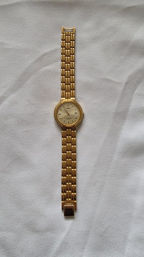 Vintage lorus watch v532 6j00 - vintage,