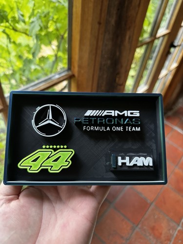 Mercedes amg petronas lewis - mercedes,