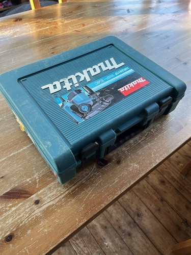 Makita hr2811f sds hammer - makita,