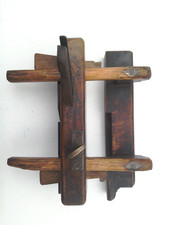 VINTAGE / ANTIQUE WOODEN PLOW/ PLOUGH PLANE WITH IRON BLADE ADJ. FENCE & DEPTH