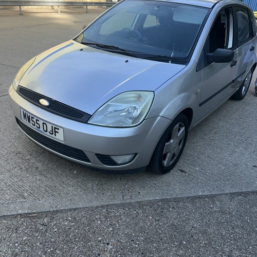 Silver fiesta breaking - silver,