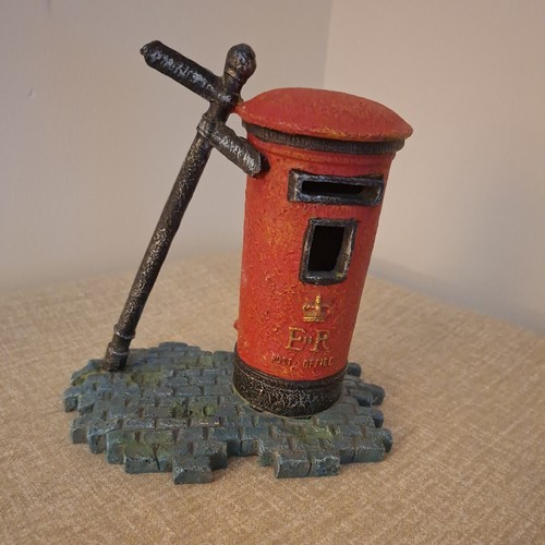 Aquarium fish tank post box - fish,