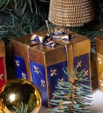 GIFT BOX - DECORATIVE CANDLE -