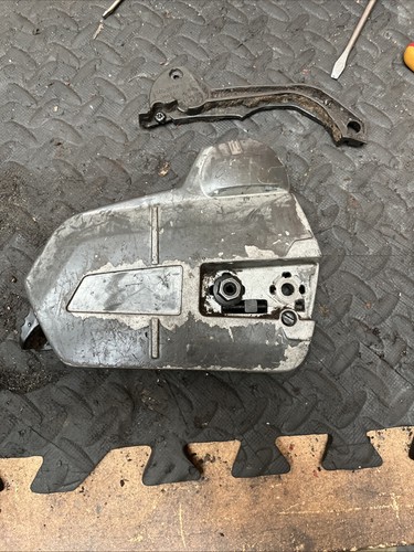 Husqvarna clutch cover 5051992 - clutch,