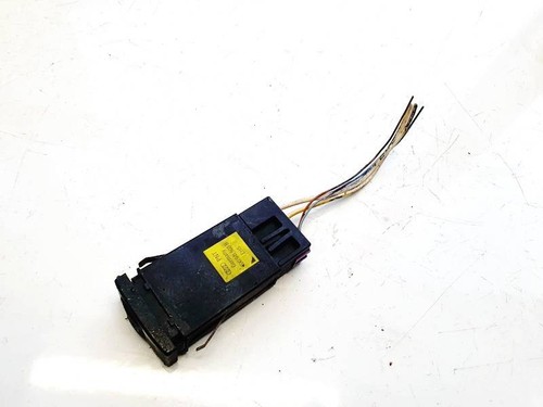 Audi 1997 heated screen - a4,