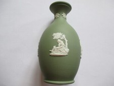 Vintage Wedgewood Green Vase 1970's 80's SPECIAL OFFER 4 FOR 3 #8