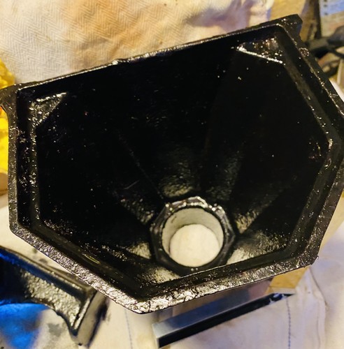 Rainwater gutter hopper - , head