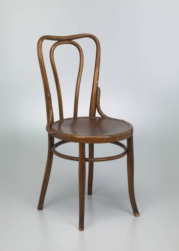 Four legged wooden bentwood
