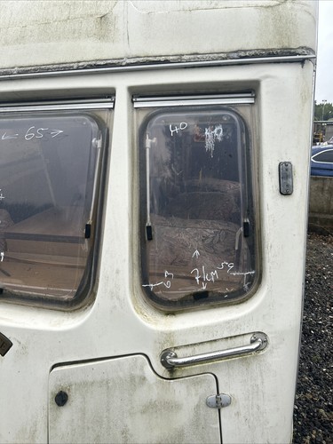 Vanroyce caravan window - vanroyce, window/
