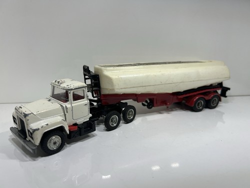 Corgi major toys mack truck - corgi,
