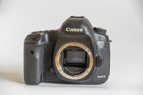 Canon eos mark - mark, black