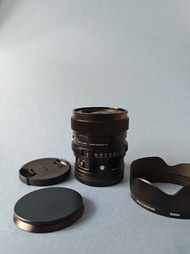 Sigma 24mm dn - 24mm, f2