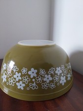 Vintage Pyrex 444 Spring