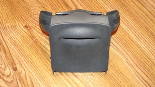Pontiac grand prix - pontiac, holder