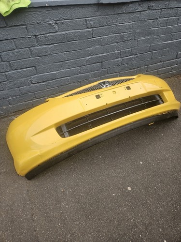Honda jazz 2005 bumper yellow - honda,