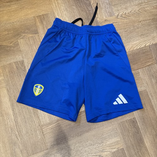 Leeds united football shorts - leeds,