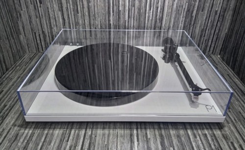 Rega planar turntable - rega,