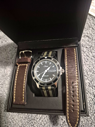 Sinn 104 automatic day date - automatic, day/date