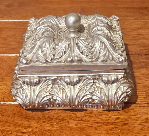 Antique style silver baroque - antique-style,