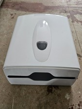 Wall-Mounted Hand Paper Towel Dispenser Holder Home Bathroom Kitchen Tissue Box