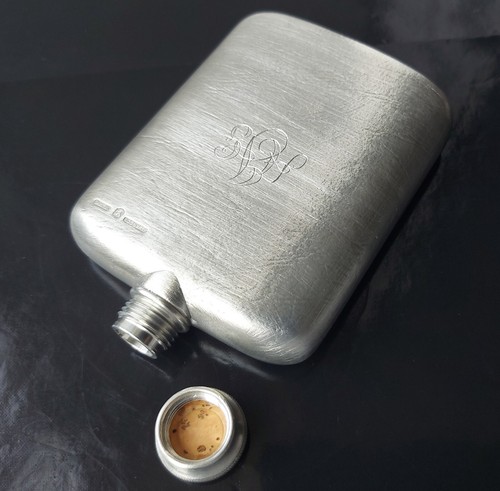 Royal selangor pewter hip - royal,