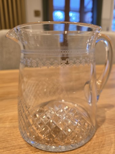 Pall mall whiskey - mall, 6"
