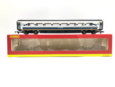 Hornby OO Gauge Coach  R4213A