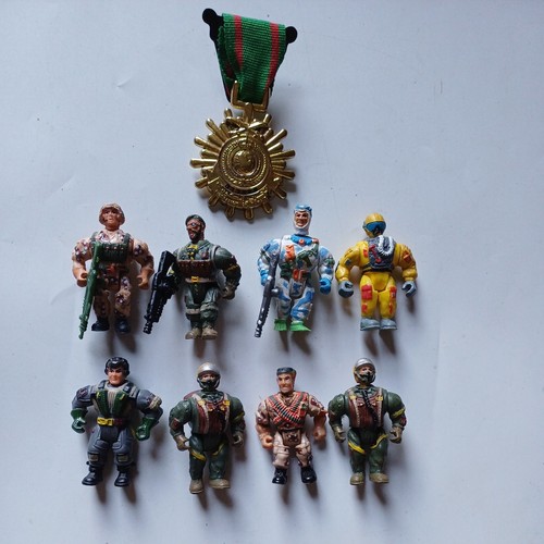 Military muscle men - military,