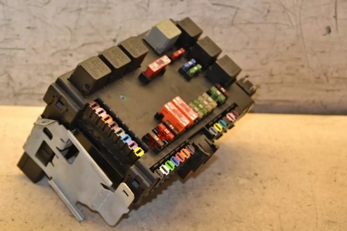 Mercedes class fuse box - mercedes,