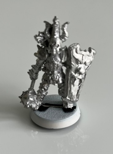 Warhammer citadel chaos warror - warhammer,