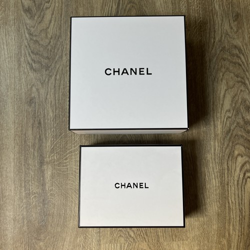 Authentic chanel white - x,