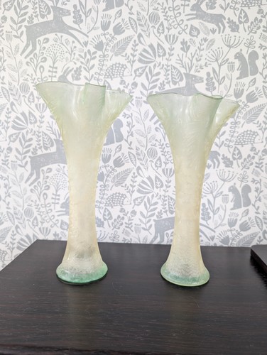 Pair vintage frosted - pair,