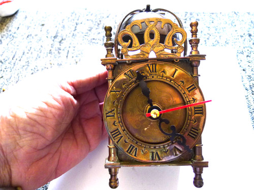 Qtz smiths brass - brass, lantern